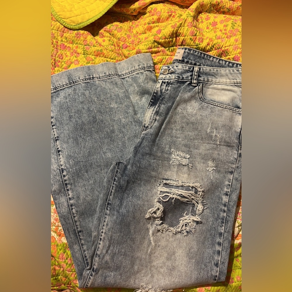 Uniq by Litz boutique jeans sz 15 wide leg distressed